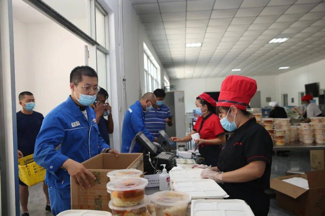 3600人吃饱吃好的背后 饮食服务的温度与力量